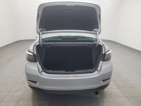 Used 2017 Toyota Yaris iA image 29