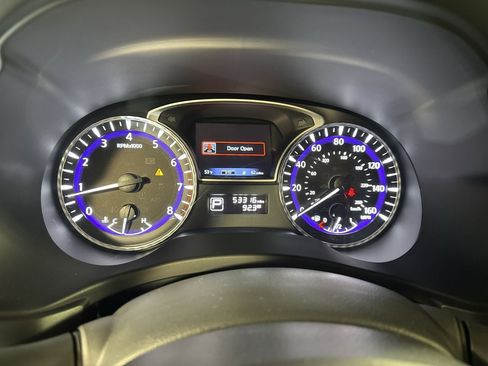 Used 2019 INFINITI QX60 Luxe w/ Essential Package image 20