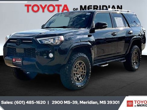 Used 2020 Toyota 4Runner SR5 Premium image 10