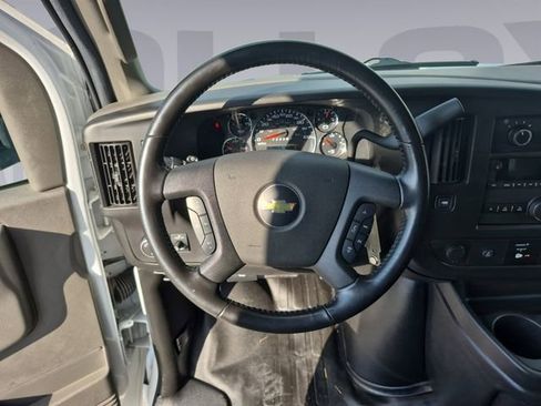 Used 2022 Chevrolet Express 3500 w/ Power Convenience Package image 13