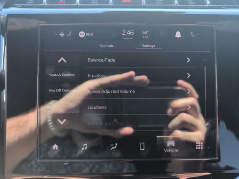 Used 2023 Jeep Grand Cherokee Altitude image 55