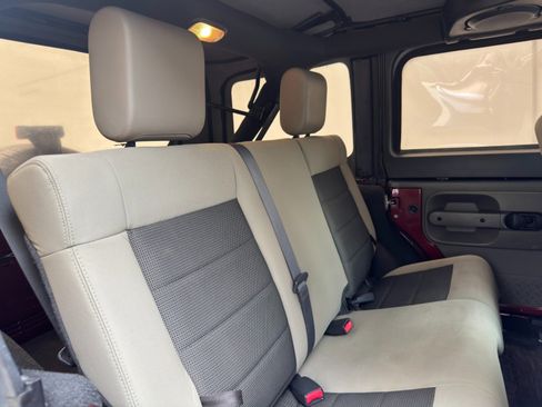Used 2008 Jeep Wrangler X image 28