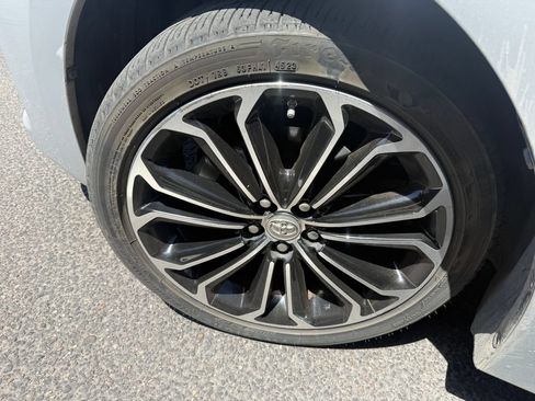 Used 2015 Toyota Corolla S FWD image 15