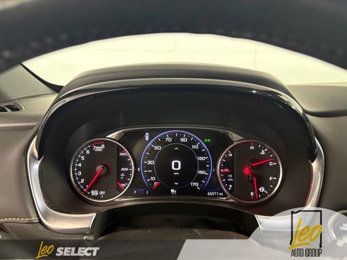 Used 2022 Chevrolet Traverse Premier w/ Redline Edition FWD image 13