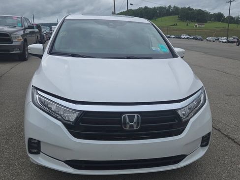 Used 2023 Honda Odyssey EX-L image 2