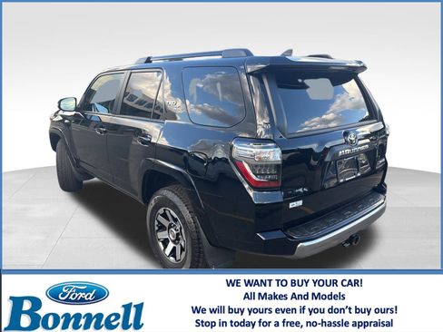 Used 2021 Toyota 4Runner TRD Off-Road Premium image 3