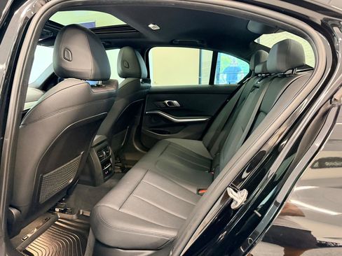 Used 2019 BMW 330i Sedan w/ Driving Assistance Package RWD image 20