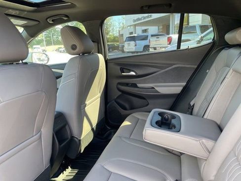 New 2026 Buick Envista Avenir image 15