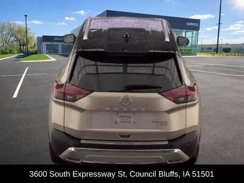 Used 2023 Nissan Rogue Platinum w/ Platinum Premium Package AWD/4WD image 5