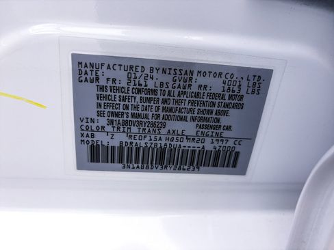 Used 2024 Nissan Sentra SR w/ SR Premium Package FWD image 36