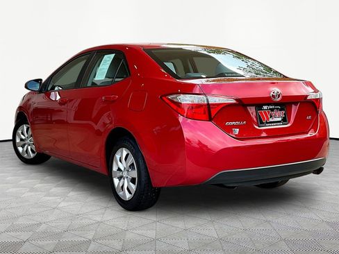Used 2015 Toyota Corolla LE FWD image 4