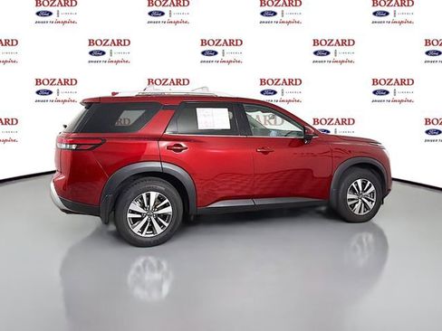 Used 2022 Nissan Pathfinder SL FWD image 9
