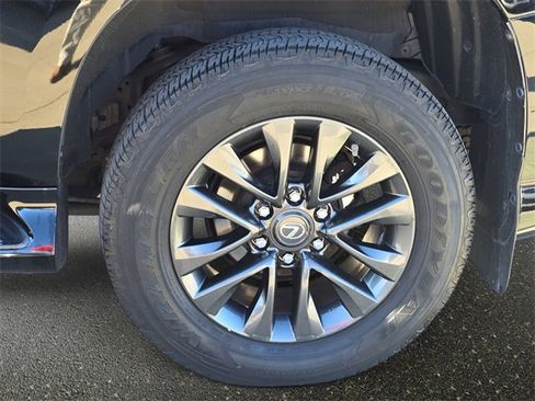 Used 2020 Lexus GX 460 Premium image 37