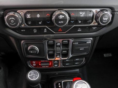 New 2026 Jeep Wrangler Rubicon image 18