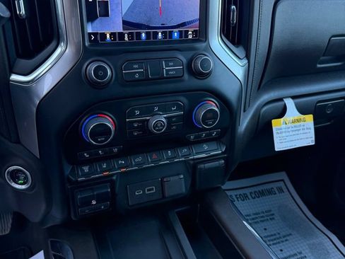 Used 2023 Chevrolet Silverado 2500 LTZ w/ LTZ Convenience Package AWD/4WD image 14