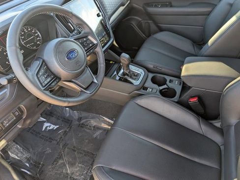 Used 2025 Subaru Forester Limited image 10