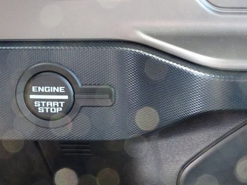 Used 2021 Ford Bronco Outer Banks image 32