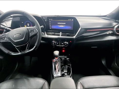 Used 2025 Chevrolet Trax RS w/ Driver Confidence Package FWD image 15