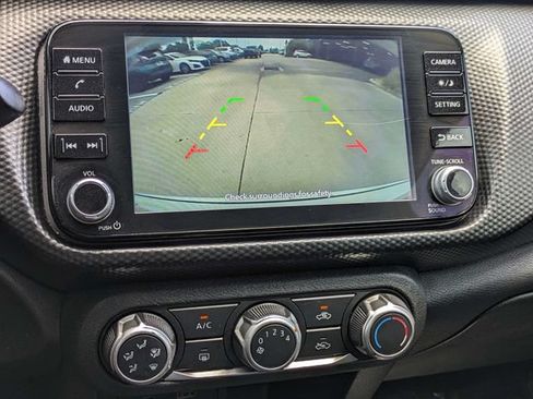 Used 2023 Nissan Kicks SV FWD image 22
