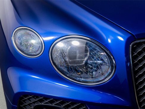 Used 2022 Bentley Bentayga Speed image 27