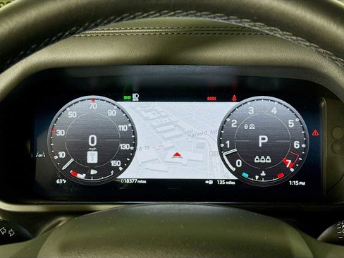 Used 2025 Land Rover Defender 110 S image 12