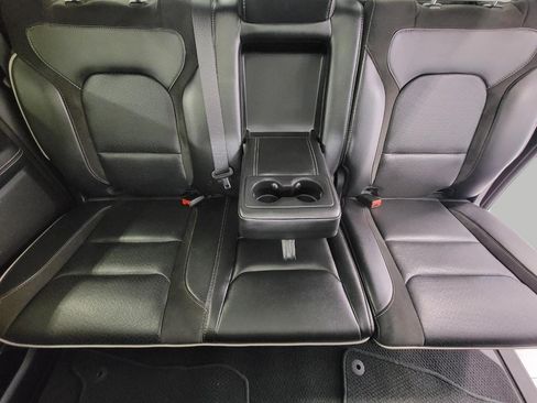 Used 2023 RAM 1500 Laramie AWD/4WD image 24