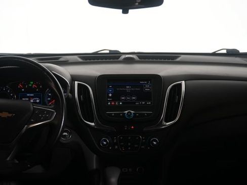 Used 2022 Chevrolet Equinox LT FWD image 25