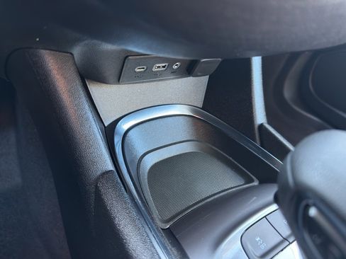 Used 2024 Chevrolet Malibu LT image 20