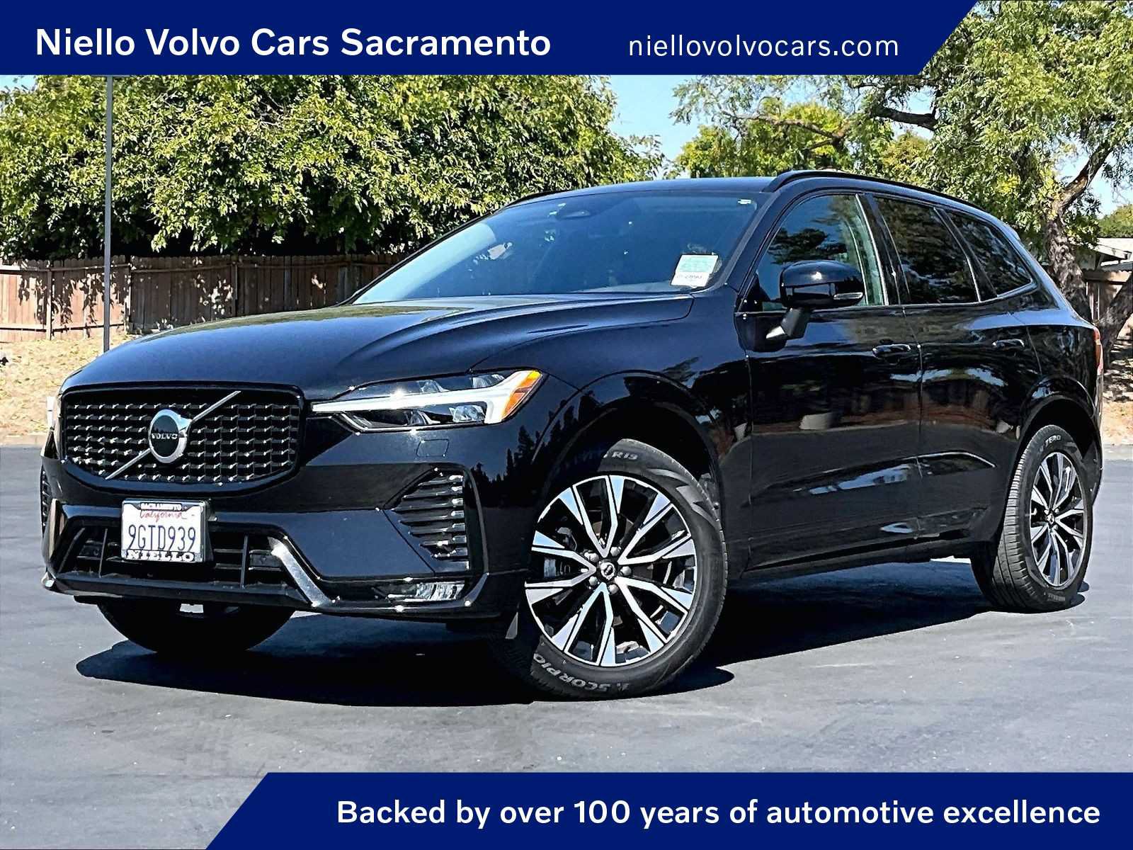 Used 2024 Volvo XC60 B5 Core w/ Protection Package Premier AWD/4WD image 1
