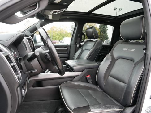Used 2021 RAM 1500 Laramie image 34