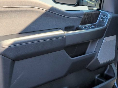 New 2026 Ford F250 Lariat w/ Chrome Package image 10