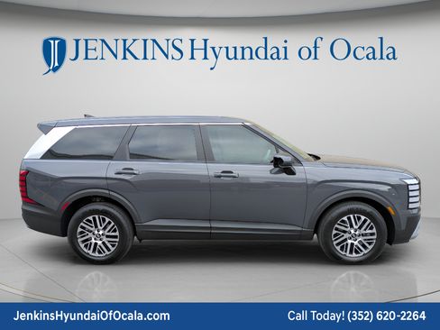 New 2026 Hyundai Palisade SE FWD image 2