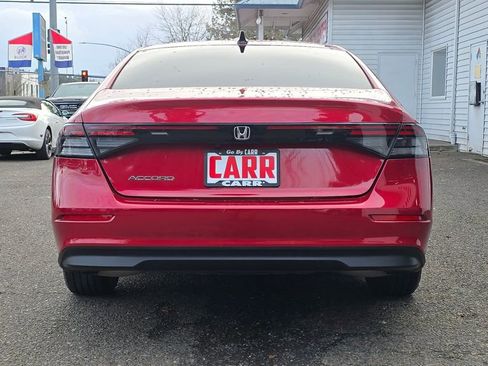 Used 2024 Honda Accord EX image 4