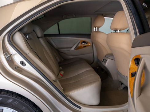 Used 2007 Toyota Camry XLE FWD image 20