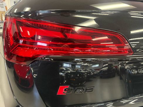 Used 2023 Audi SQ5 Premium Plus w/ Premium Plus Package AWD/4WD image 11