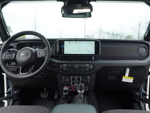 New 2026 Jeep Gladiator Mojave image 22