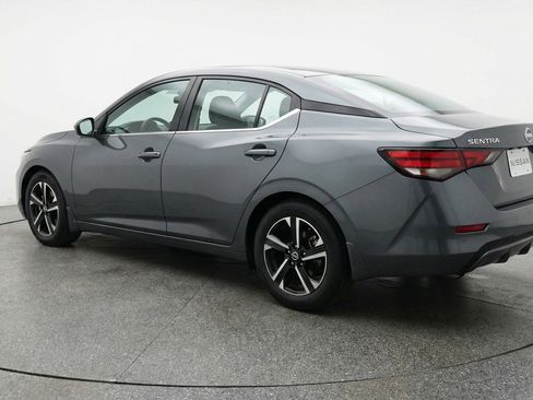 Used 2025 Nissan Sentra SV image 6