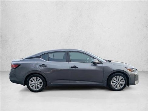 Used 2024 Nissan Sentra S image 4