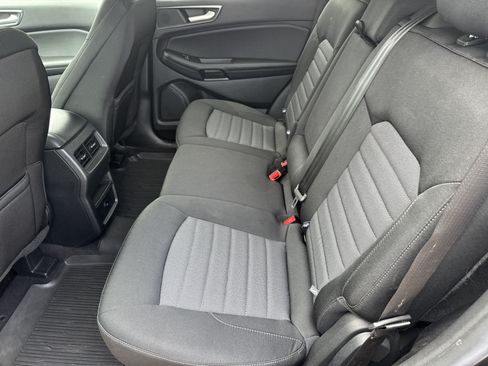 Used 2023 Ford Edge SE AWD/4WD image 11