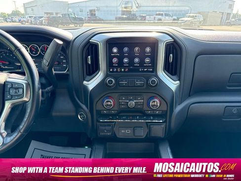 Used 2021 Chevrolet Silverado 1500 RST AWD/4WD image 15