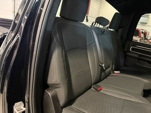 Certified 2026 RAM 2500 Big Horn AWD/4WD image 18