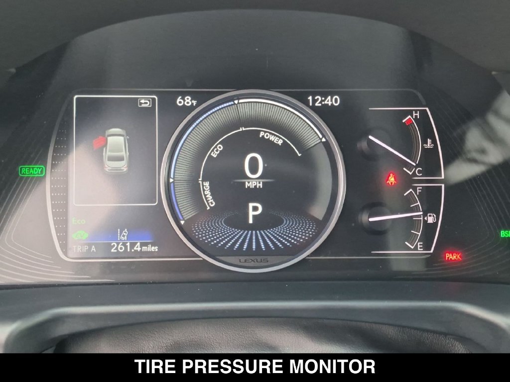 Used 2023 Lexus ES 300h w/ Accessory Package (Z2) FWD image 22