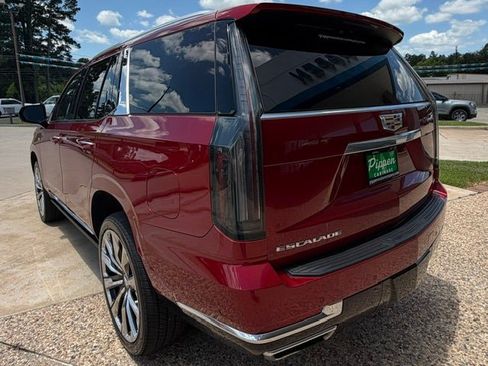 Used 2025 Cadillac Escalade Premium Luxury w/ Touring Package AWD/4WD image 6