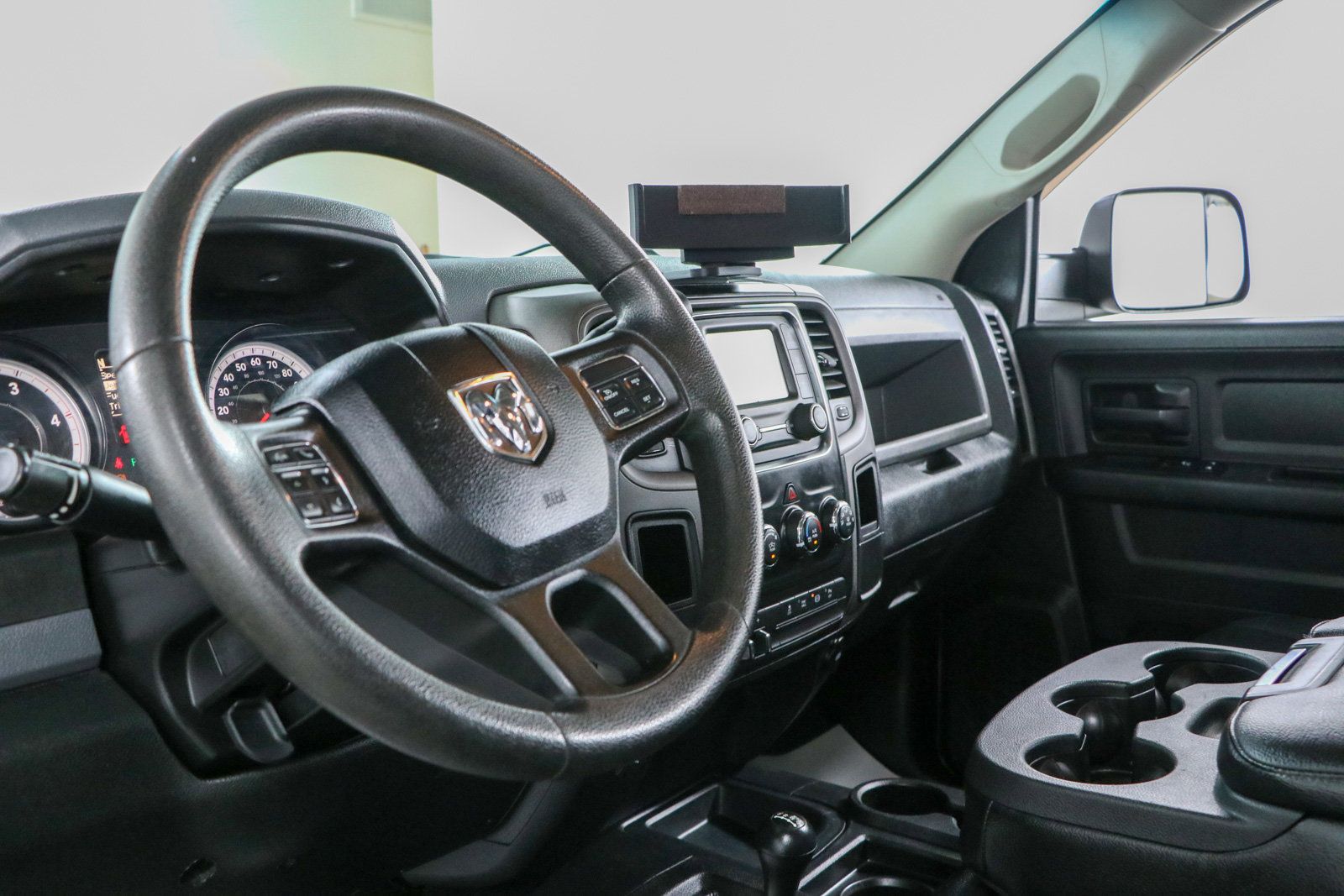 Used 2015 RAM 2500 Tradesman w/ Chrome Appearance Group AWD/4WD image 22