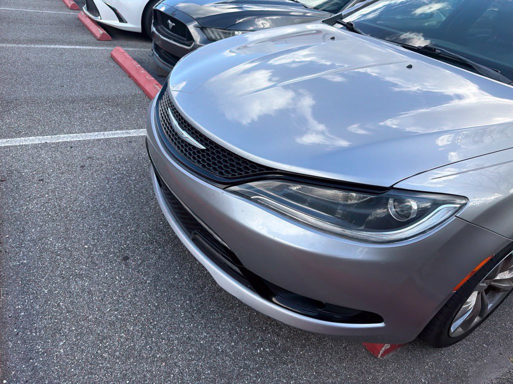 Used 2015 Chrysler 200 S w/ Navigation & Sound Group I FWD image 16