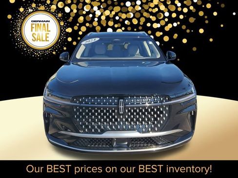 Certified 2024 Lincoln Nautilus Reserve w/ Equipment Group 202A image 3