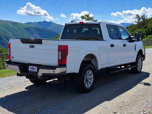 Certified 2020 Ford F350 XLT w/ XLT Value Package image 6