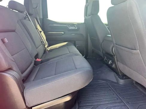 Used 2024 GMC Sierra 1500 Elevation AWD/4WD image 18