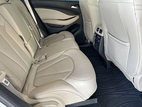 Used 2020 Buick Envision Essence image 34