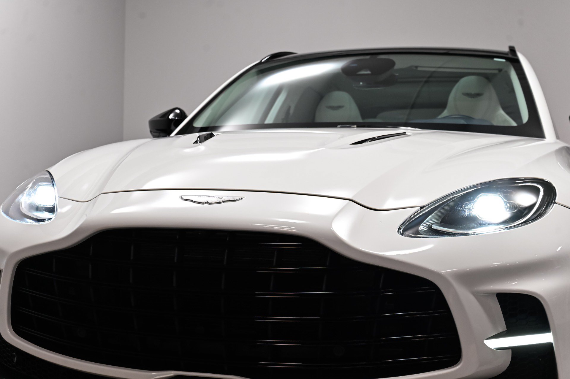 Used 2023 Aston Martin DBX 707 AWD/4WD image 36